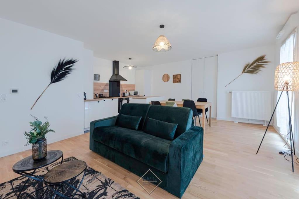 Palladium Appartement Disneyland Bmyguest Serris Exterior photo